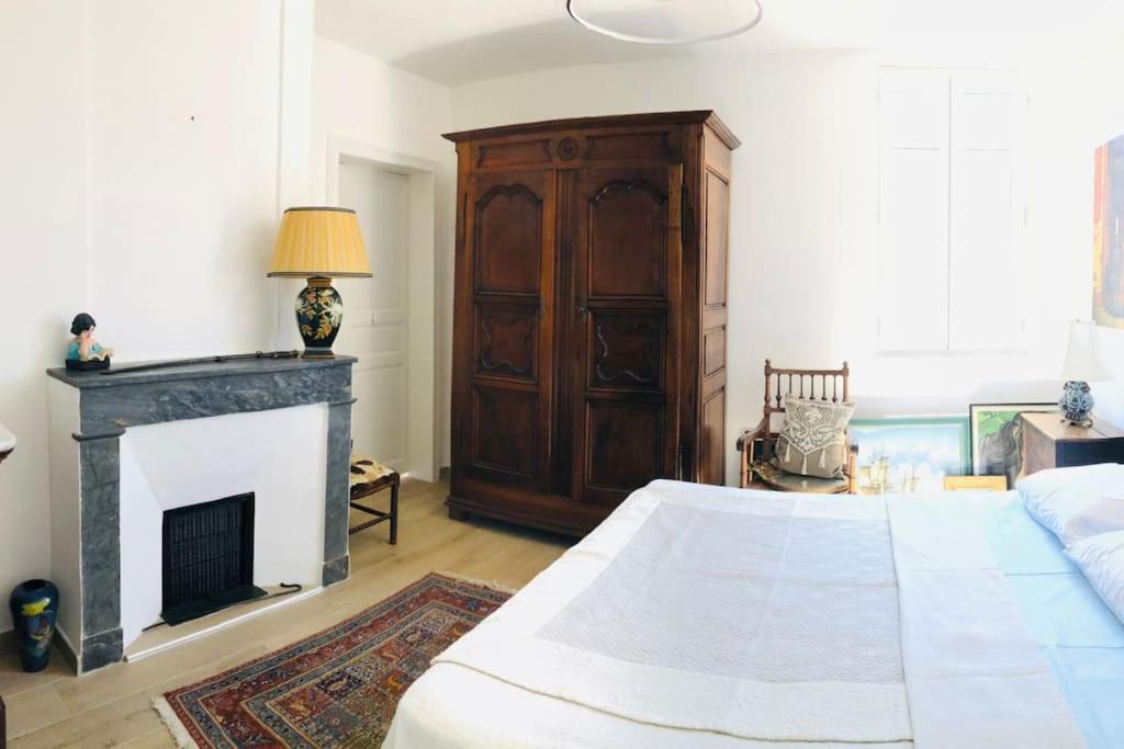 Appartement Standing Hotel Particulier Montpellier Bagian luar foto