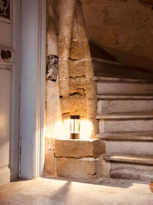 Appartement Standing Hotel Particulier Montpellier Bagian luar foto