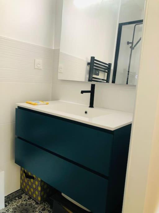 Appartement Standing Hotel Particulier Montpellier Bagian luar foto