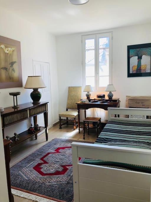 Appartement Standing Hotel Particulier Montpellier Bagian luar foto
