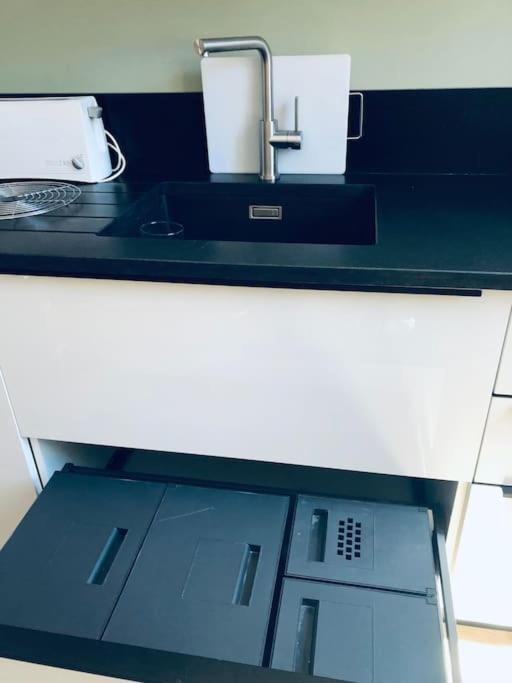 Appartement Standing Hotel Particulier Montpellier Bagian luar foto
