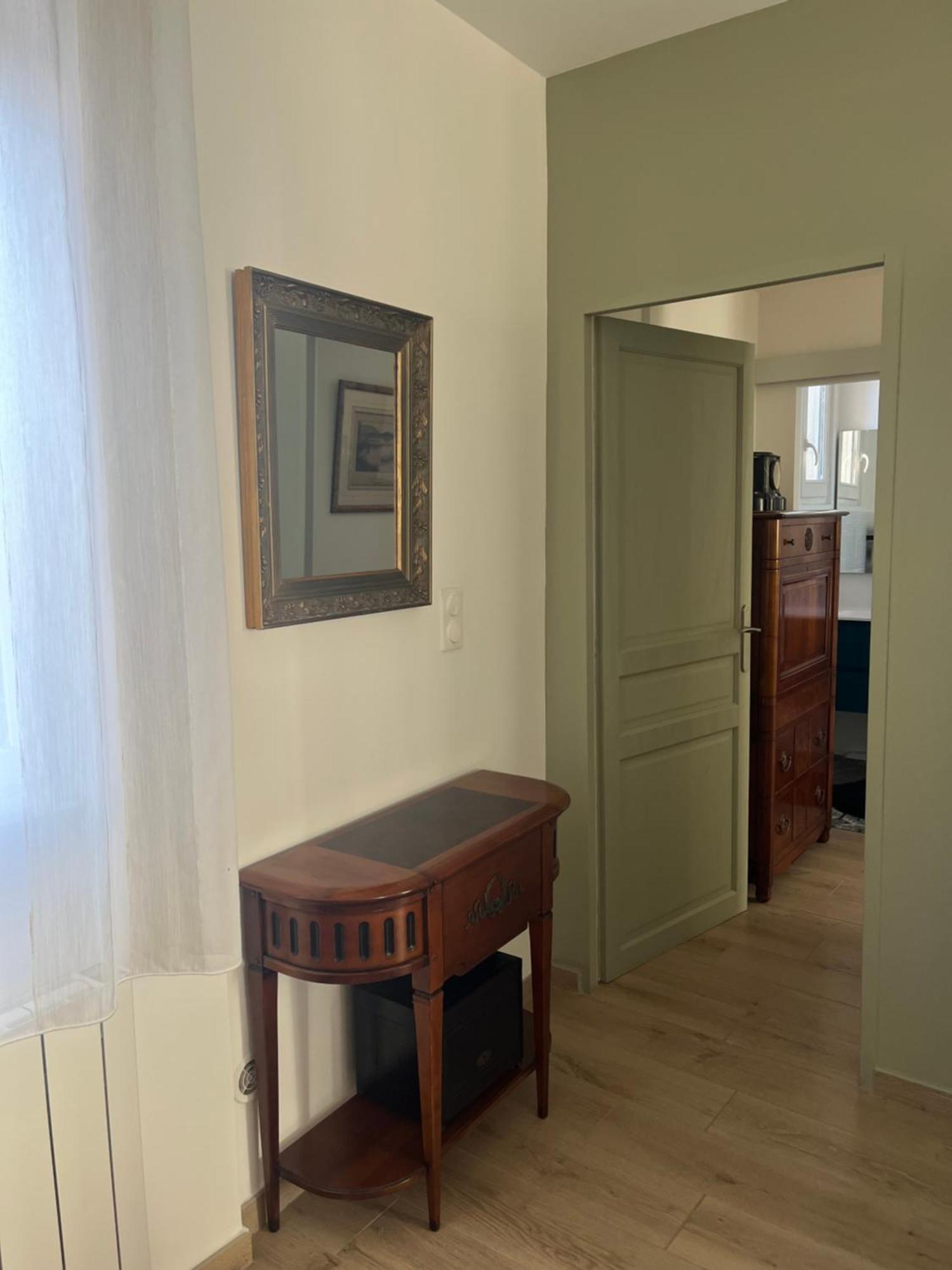 Appartement Standing Hotel Particulier Montpellier Bagian luar foto